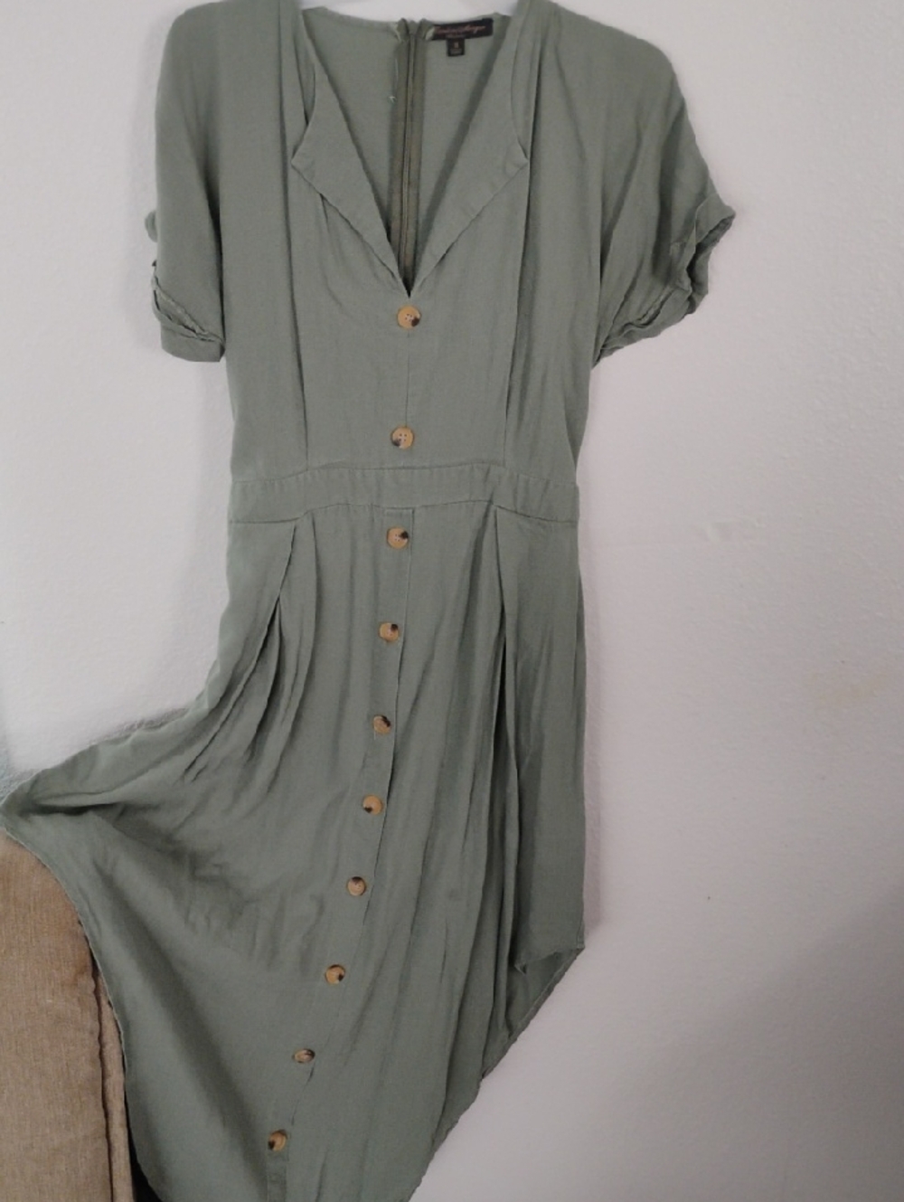 Women's Sage Button-Front Midi Dress